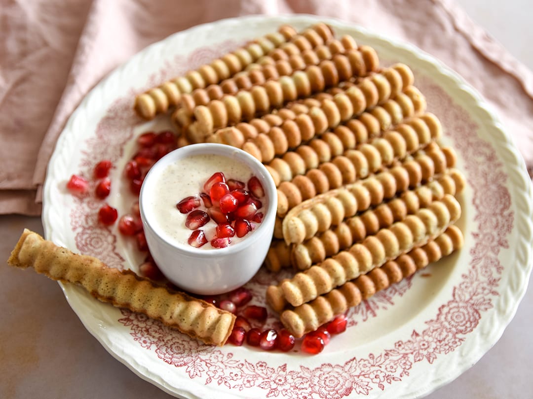 Hafer-Waffelpommes mit Frischkäsecreme