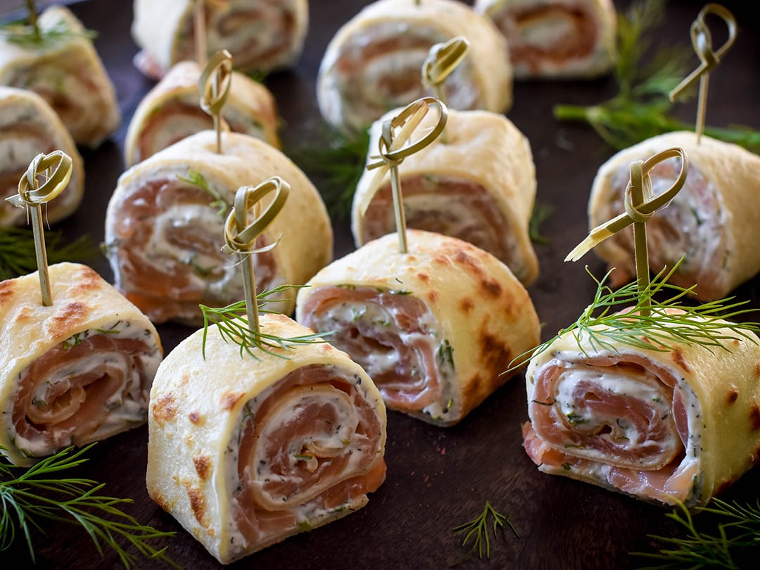 Stuffed crêpe rolls with salmon and cream cheese - Severin
