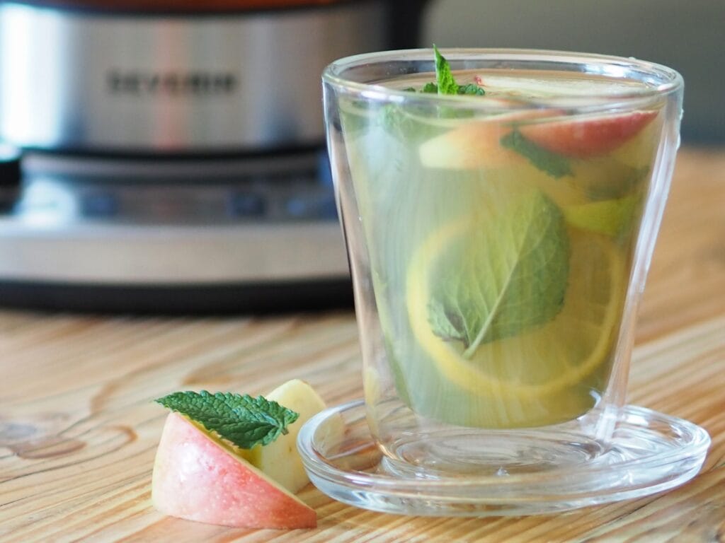 Tee-Bowle_1080x810-scaled