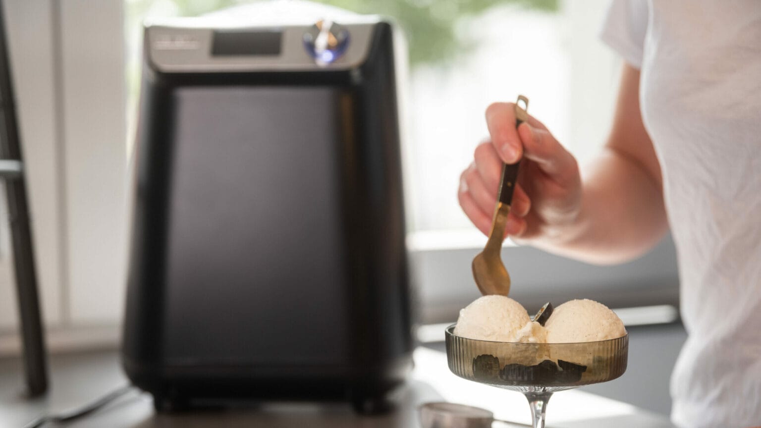 Vanilla-FroYo-16-9-V2-scaled