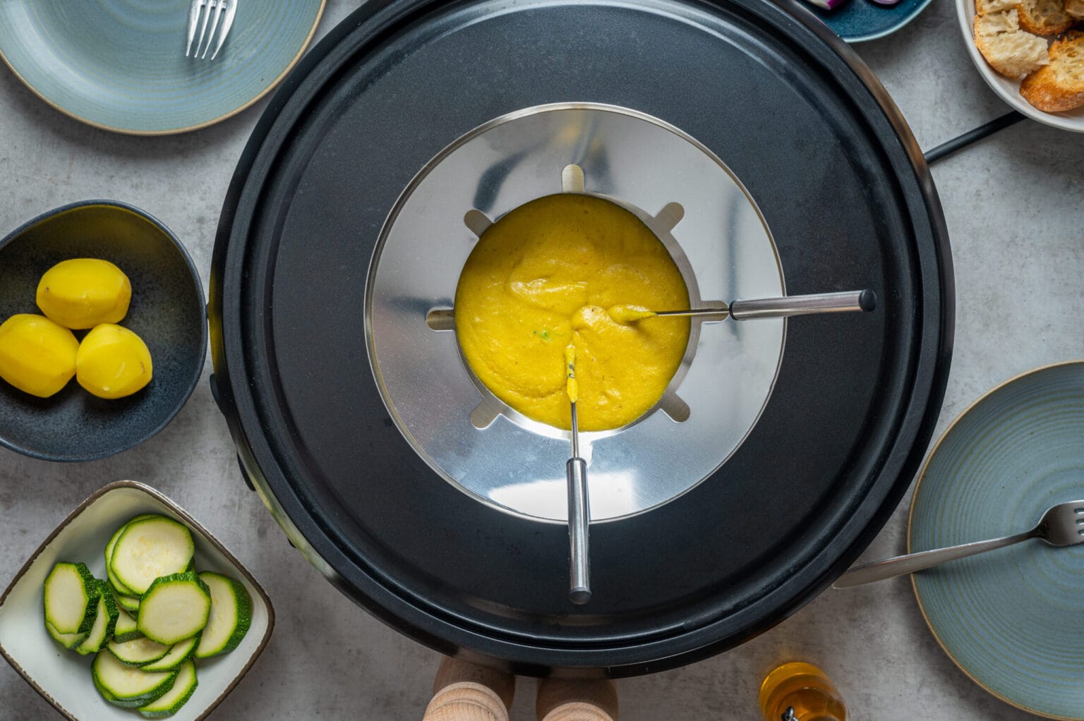 Veganes_Kaesefondue-scaled