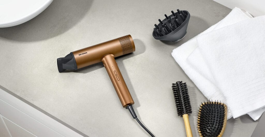 Feature Slider_1636x848_HT0172_