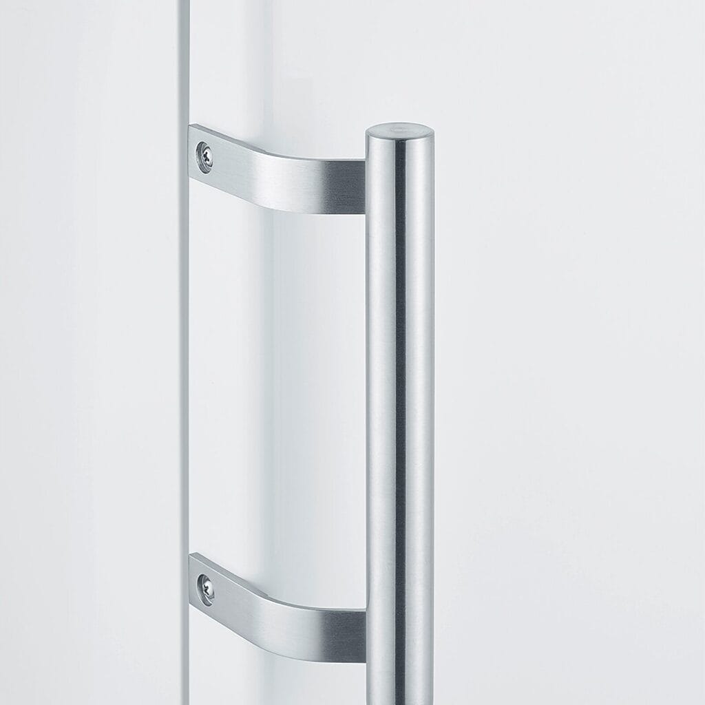 severin-kuehlschraenke-und-kuehlboxen-vks-8808-vollraumkuehlschrank-1