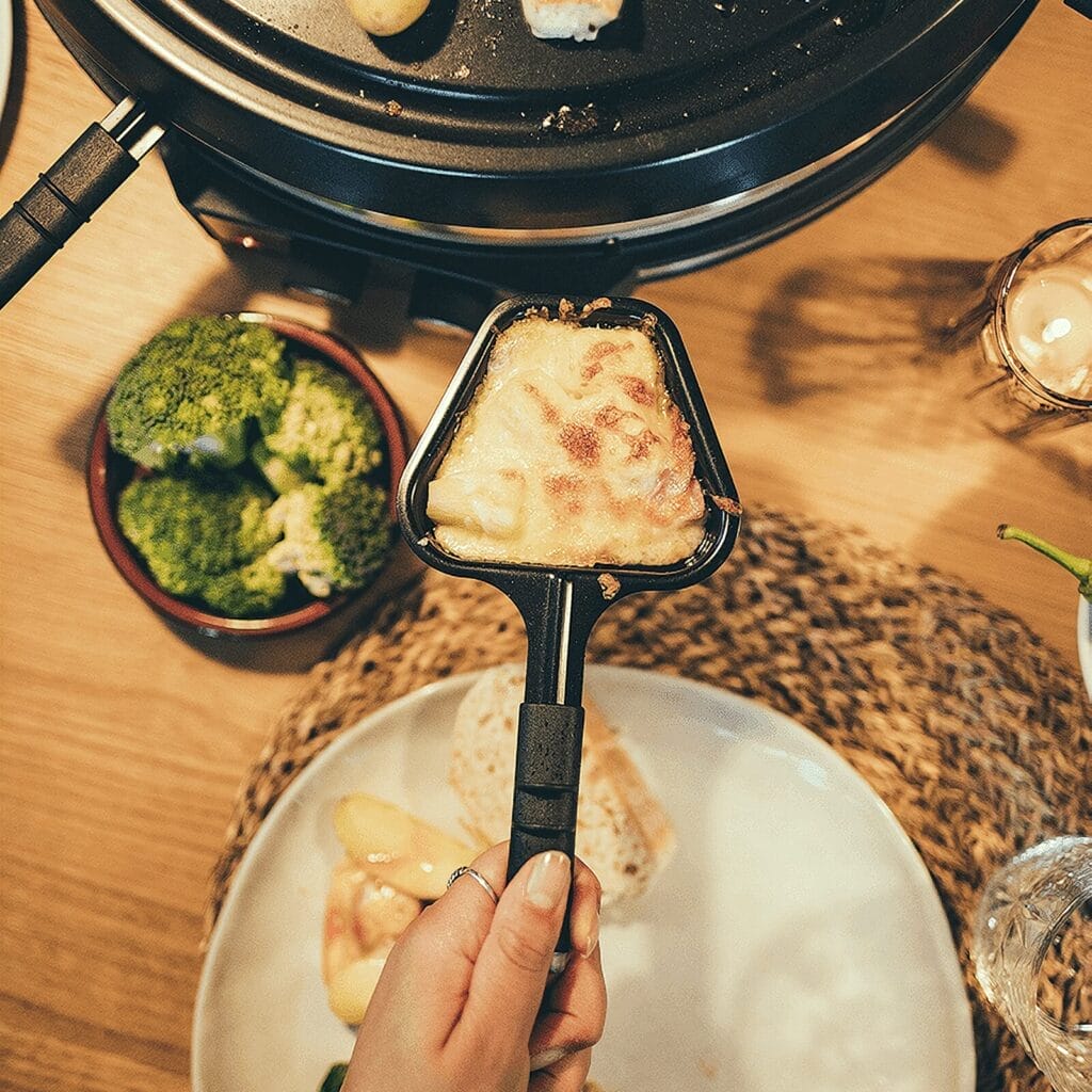 severin-raclette-und-fondue-rg-2348-raclette-fondue-kombination-8